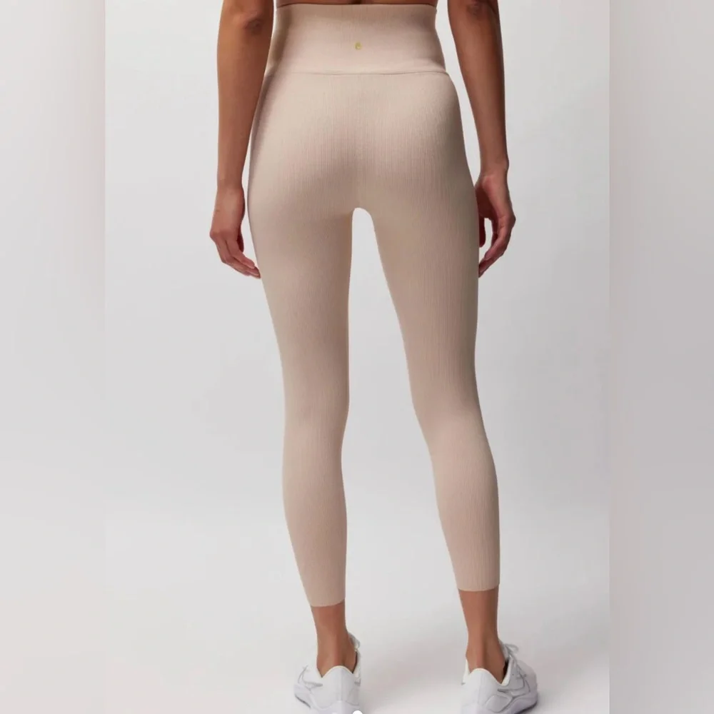 Spiritual Gangster love sculpt seamless leggings in pink sky size XS/S. NWT - Picture 2 of 11